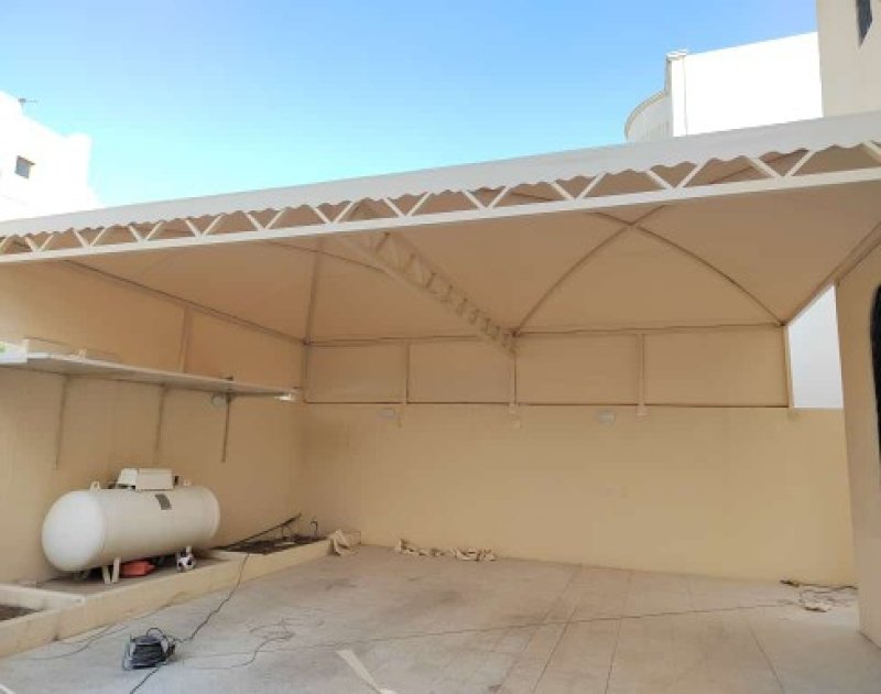 مظلات قماش للمساحات الخارجية